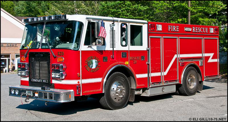 Former Rescue 28; 1997 Simon Duplex/Gowans Knight in service between 1997-2013 when the box was installed on the current Rescue 28